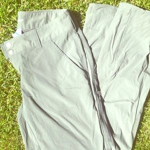 Women’s Columbia hiking pants